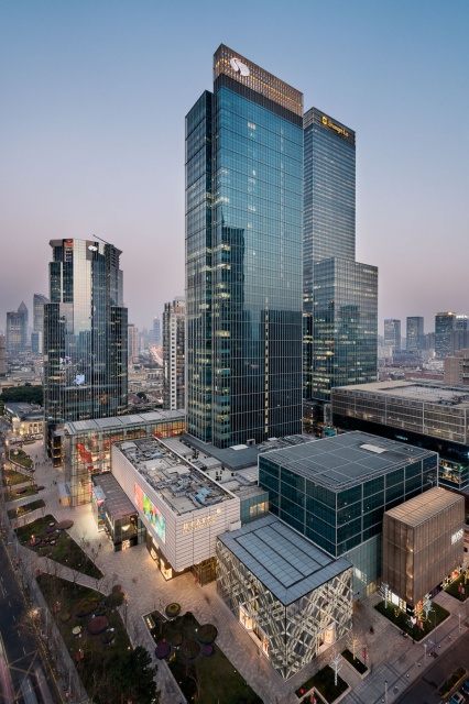 静安嘉里中心三座